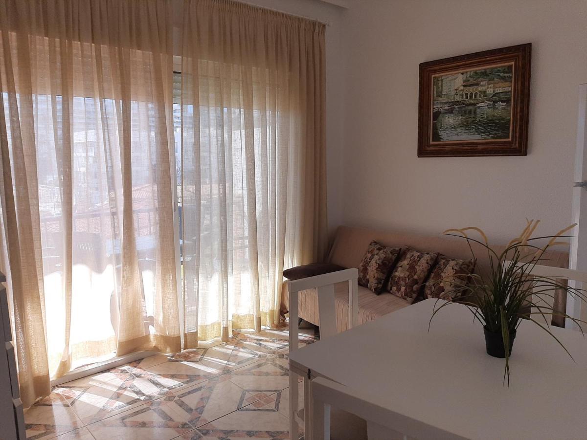 Apartmán Apartamento Jazmin Playamar 1ª Linea De Playa Torremolinos Exteriér fotografie